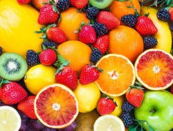 Buah-buahan: Rahasia Menghindari Depresi di Usia Lanjut